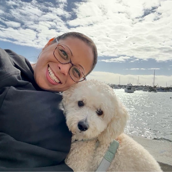 Meet your Posher, Lilly - Picture 4 of 16